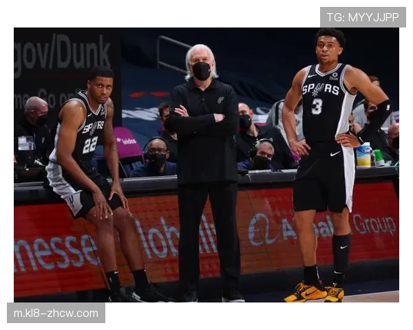 马刺上下半场进攻效率天壤之别 教练组调整能力显功力 马刺上下半场进攻效率天壤之别 教练组调整能力显功力